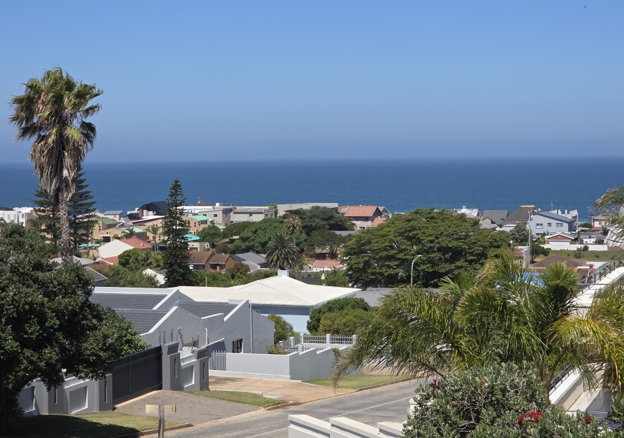 4 Bedroom Property for Sale in Noorsekloof Eastern Cape